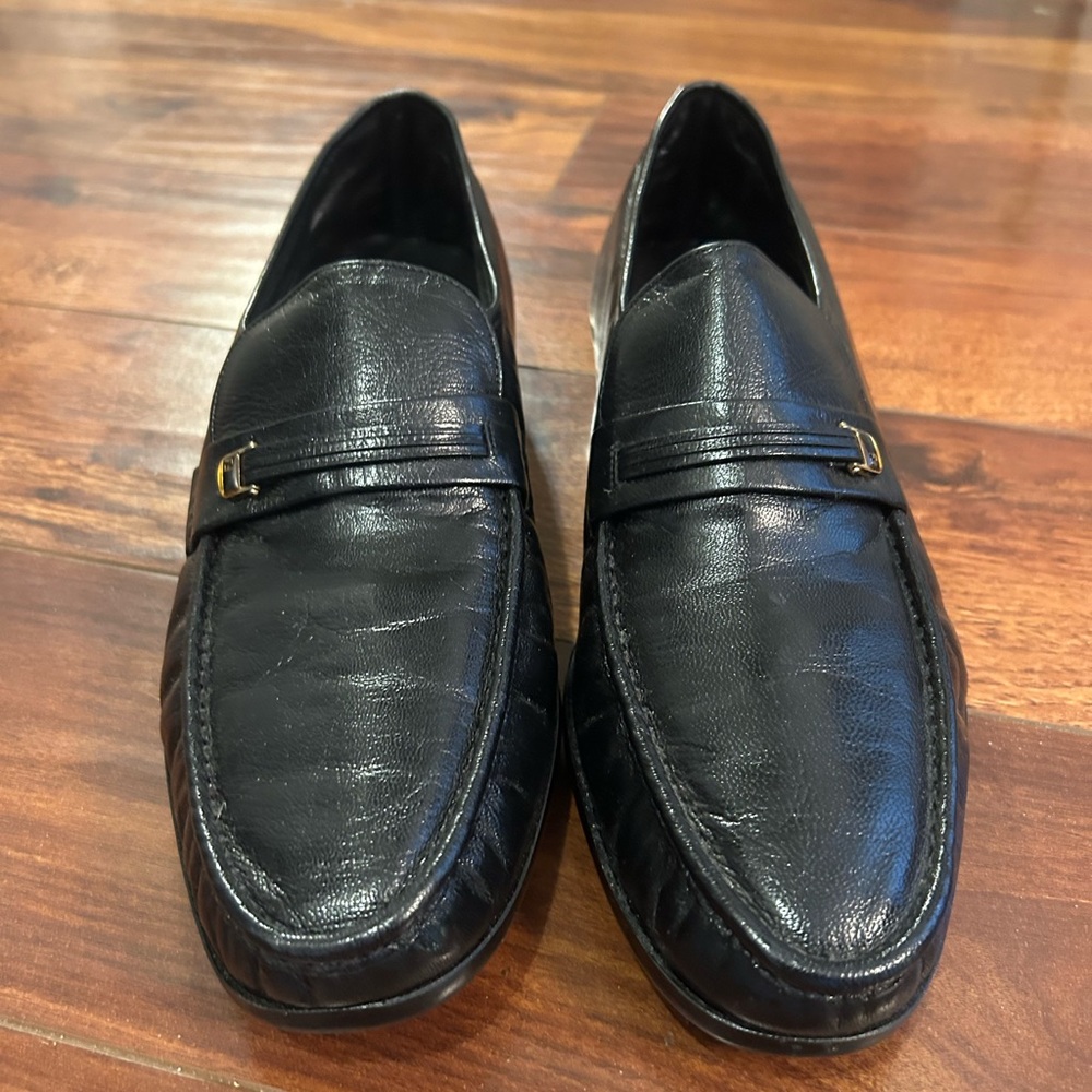 1 pair of dress shoes, never worn, new without tags or box